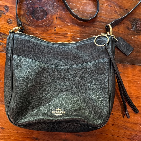 Coach Black Leather Shoulder Bag with Gold Details - Picture 1 of 16